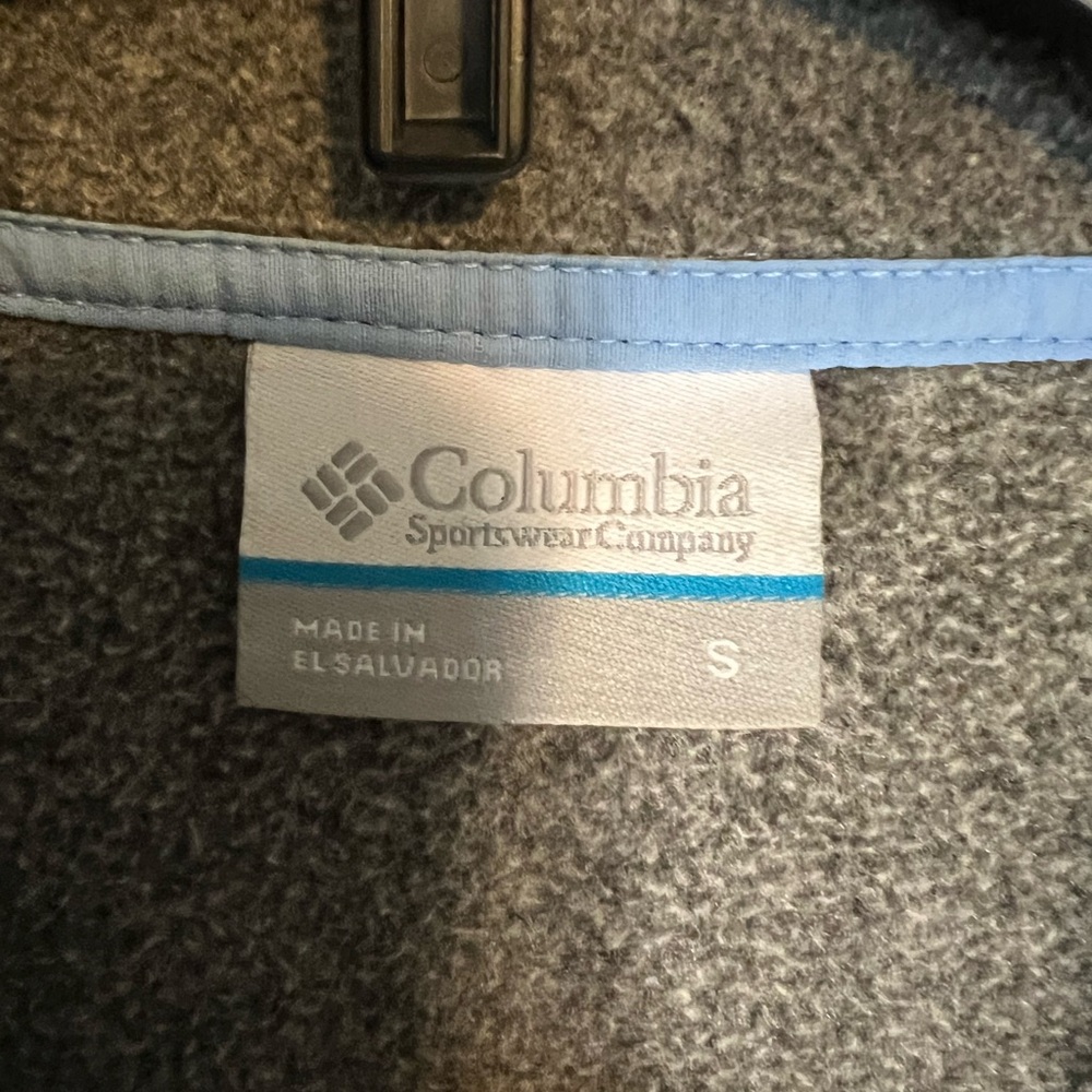 Columbia 3/4 Zip Pullover Univ of North Carolina. EUC - Picture 6 of 8